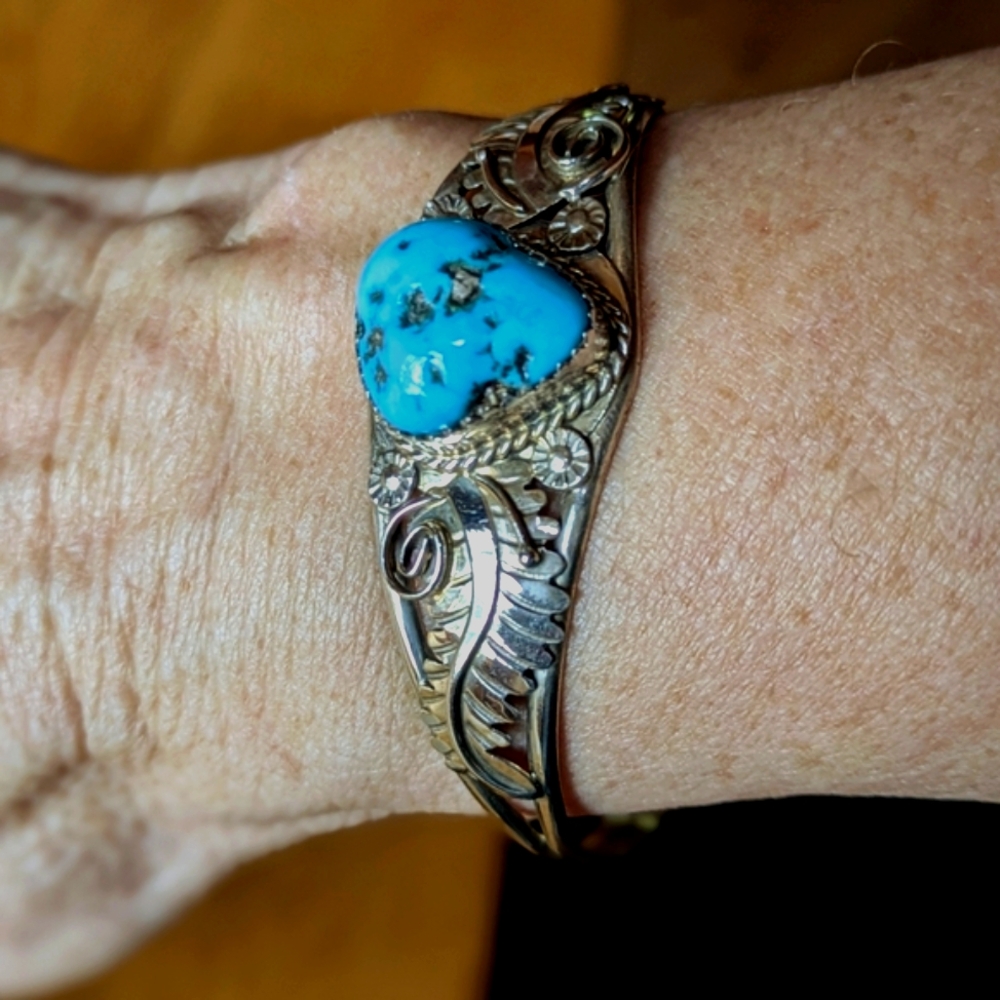 Authentic Turquoise and Sterling Silver Women's Bracelet